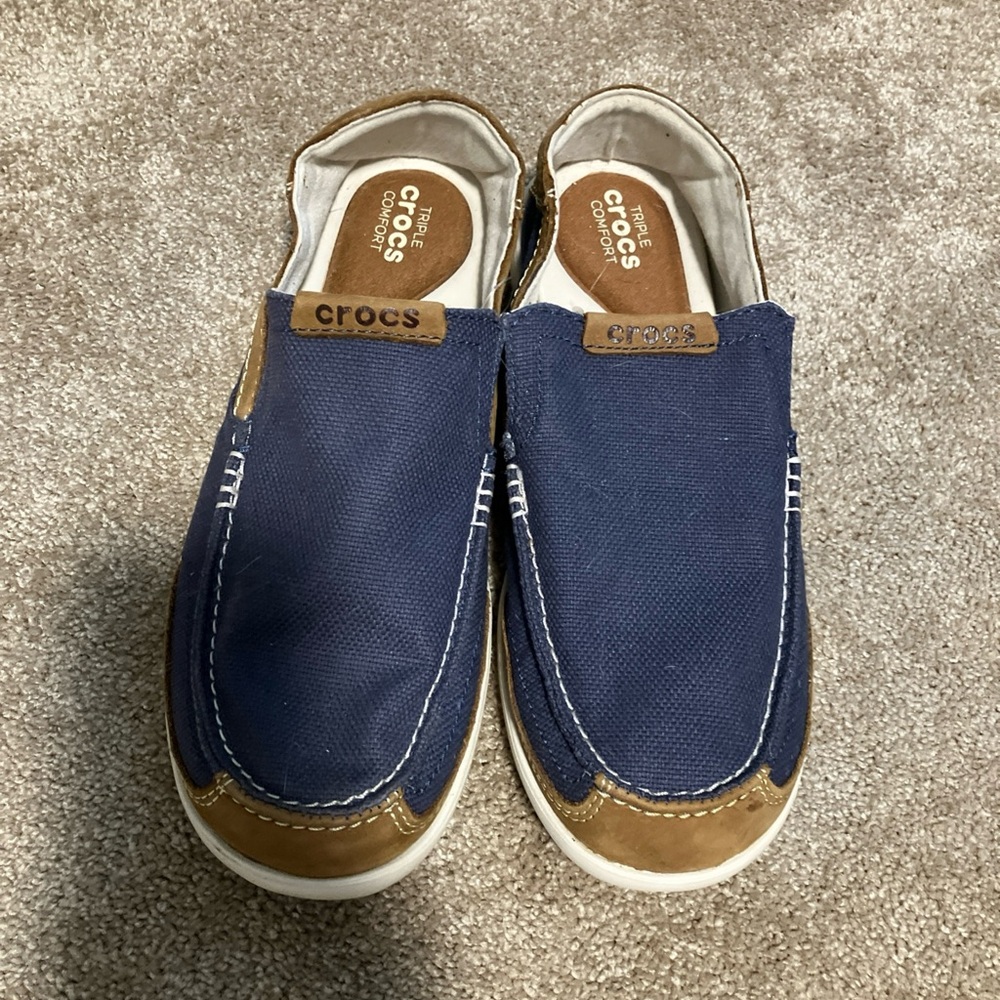 Crocs men’s blue and brown canvas slip on size 8